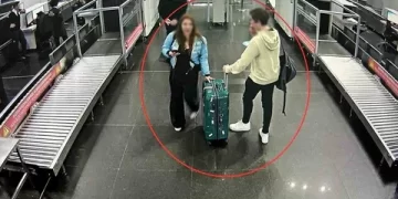 ABD’ye kaçan Eylem Tok ve oğluna kırmızı bülten kararı çıkarıldı