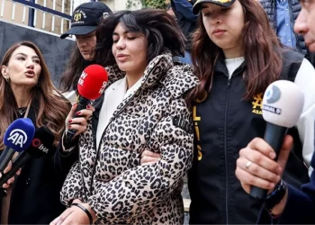 Cezaevinde kendini yaralayan sosyal medya fenomeni Bahar Candan hastaneye kaldırıldı