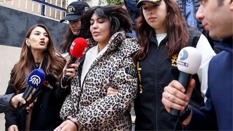 Bahar Candan hastaneye kaldirildi habermeydan
