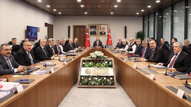 Bakan Yerlikaya baskanliginda Guvenlik Toplantisi gerceklesti habermeydan