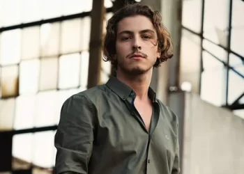 Kimler Geldi Kimler Geçti dizisinin Şeyyaz’ı Boran Kuzum kimdir?