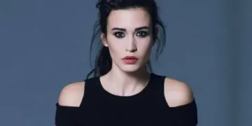 Bahar dizisinin Rengin’i Ecem Özkaya kimdir? Hangi dizilerde rol aldı?