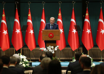 Cumhurbaşkanı Erdoğan: Ekonomi programımızı kararlılıkla uyguluyoruz