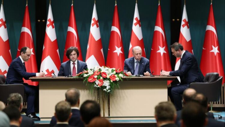 Enerji Alaninda Isbirligi Mutabakat Zapti habermeydan