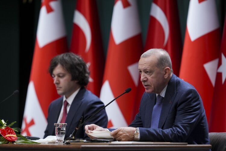 Gurcistan ile ikili ticarette yeni hedef 5 milyar dolar habermeydan