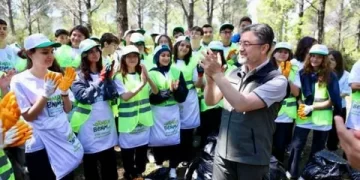 Orman Benim kampanyasında 313 ton çöp toplandı