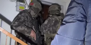 21 ilde “SİBERGÖZ-42” operasyonlarında 127 şüpheli yakalandı