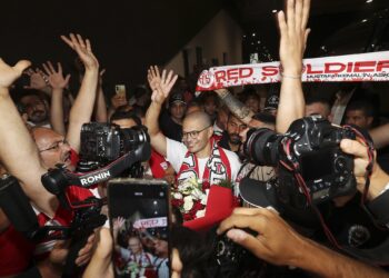 Alex de Souza imza için Antalya’ya geldi!