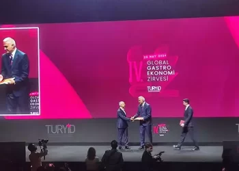 Bakan Ersoy: Amacımız gastronomi turizminde lider destinasyonlar arasında yer alabilmek