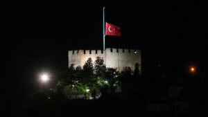 bayraklar yariya habermeydan