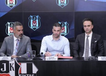 Beşiktaş Emlakjet, Dusan Alimpijevic ile resmen uzattı!