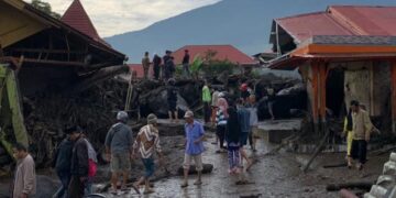 Endonezya’da sel ve toprak kayması: En az 52 ölü