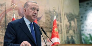 Erdoğan açıkça ifade etti: AK Parti kadrolarında değişiklikler olacak