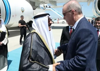 Erdoğan, Kuveyt Emiri’ni karşıladı