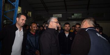 İşçilerle birlikte 1 Mayıs’ı kutlayan Bakan Işıkhan’dan Taksim Meydanı açıklaması