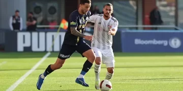 Kasımpaşa, Beşiktaş’ı 2 golle geçti!