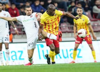 Kayserispor ile Karagümrük puanları paylaştı!