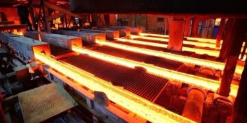 Küresel ham çelik üretimi nisan ayında düştü