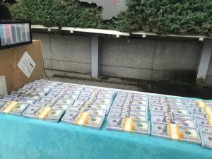 milyon dolar ele gecirildi1 habermeydan