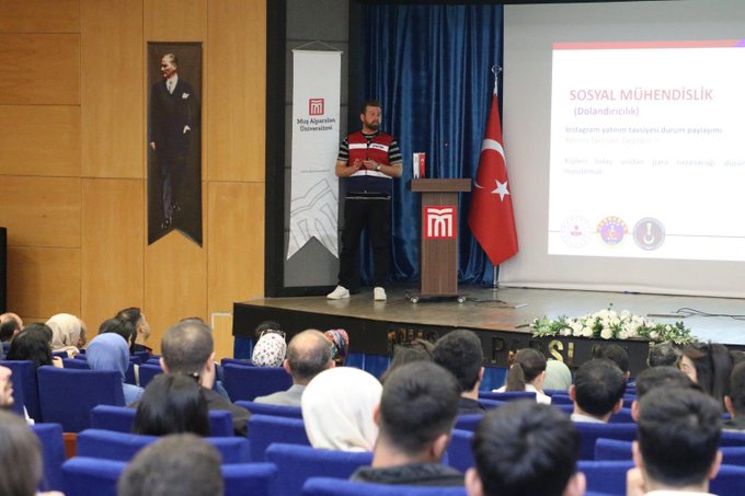 mus alparslan universitesi nde sibe suc farkindalik paneli duzenlendi habermeydan