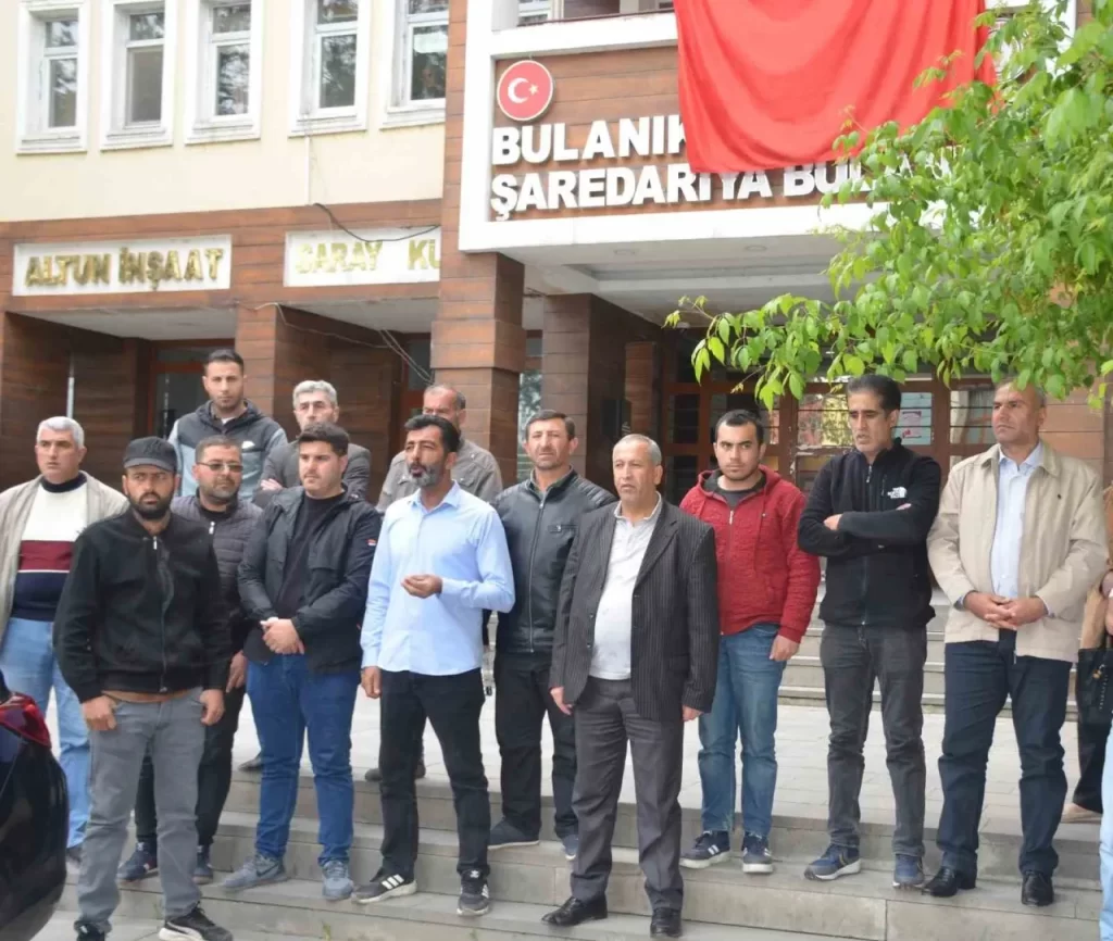 mus bulanik belediyesinden isten cikarilan 19 kisi aciklama yapti habermeydan