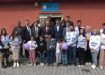 Muş Dereyurt İlkokulu öğrencileri tabletle tanıştı!