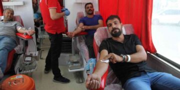 Muş Malazgirt’te kan bağışı kampanyasına yoğun ilgi!