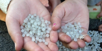 Muş’ta, dolu ile birlikte yağan erimeyen cismin gizemi çözüldü!