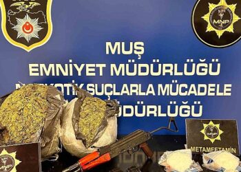 Muş’ta uyuşturucu ve silah operasyonunda 3 kişi tutuklandı!