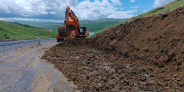 Muş Varto’da, 2 ayda 4. kez heyelan meydana geldi!