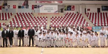 Muşlu Karateciler Kocaeli’de turnuvaya katılacak!