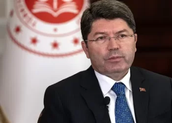 Bakan Tunç: 1231 olan noterlik sayısını bugün 2 bin 385’e çıkardık
