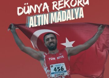 Para atlet Serkan Yıldırım, dünya rekoru kırarak dünya şampiyonu oldu!