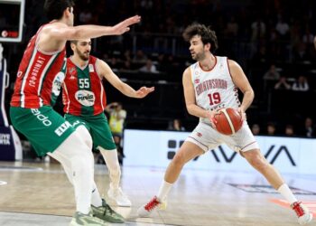 Pınar Karşıyaka, Galatasaray’ı yenerek seriyi son maça taşıdı!