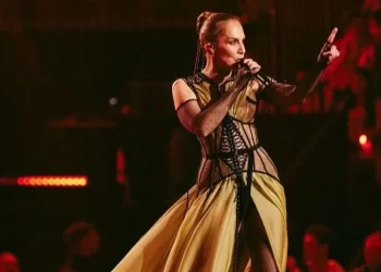 Sertab Erener 21 yılın ardından Eurovision sahnesinde