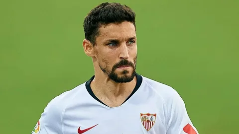 sevilla dan jesus navas a omur boyu sozlesme habermeydan