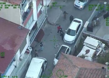 İzmir’de tefecilik operasyonu! 19 kişi tutuklandı