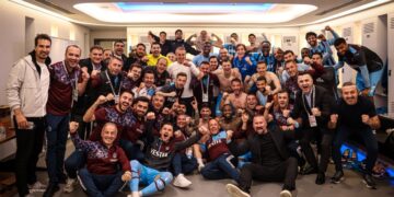 Trabzonspor, Karagümrük’ü 4 golle geçip kupada finale yükseldi!