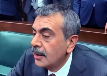 Yusuf Tekin’den yeni müfredat eleştirilerine cevap