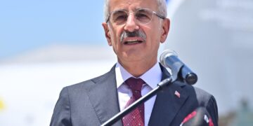 Bakan Uraloğlu: Dünyadaki 10 haberleşme uydusu üreticisinden biri oluyoruz