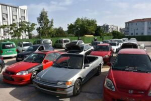 Izmir merkezli arac kacakciligi operasyonu1 habermeydan