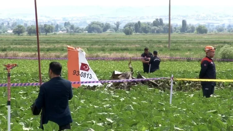 Kayseride askeri egitim ucagi dustu habermeydan