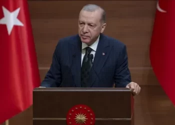 Erdoğan: Mazlumun yanında zalimin de karşısında olmaya devam edeceğiz