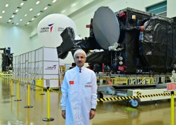 Bakan Uraloğlu duyurdu! SpaceX Falcon 9 roketiyle fırlatılacak