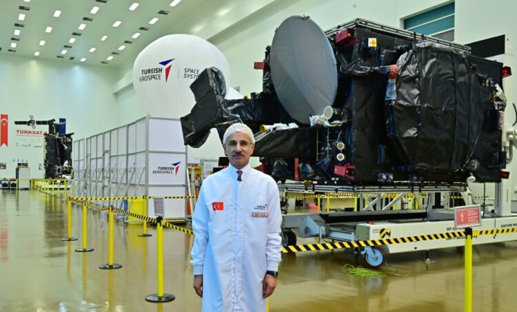 SpaceX Falcon 9 roketiyle firlatilacak habermeydan