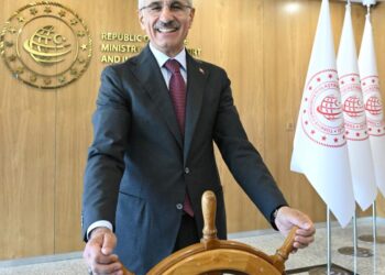 Türkiye’de denizciliğin kalbi İstanbul’da atacak