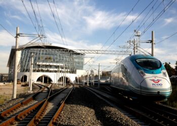 İstanbul-Sivas YHT Hattı’nda 1 ayda 55 bin yolcu