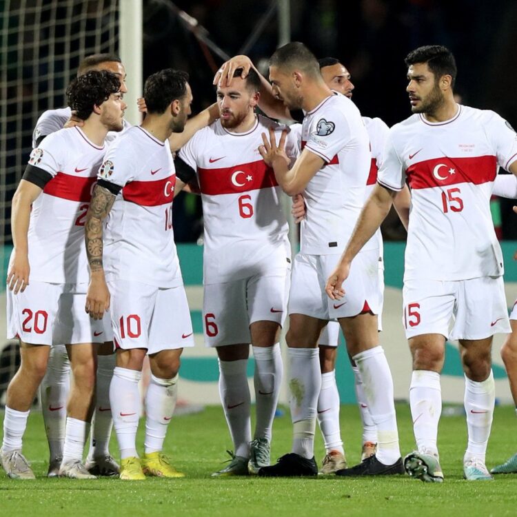 a milli takim polonya da habermeydan
