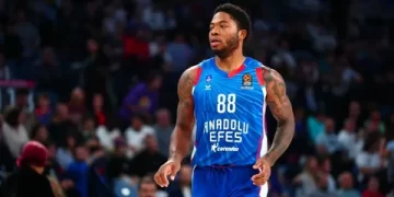 Anadolu Efes’te, Tyrique Jones ile yollar ayrıldı!