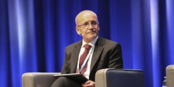 Bakan Şimşek, yatırımcı toplantıları için Londra’ya gitti